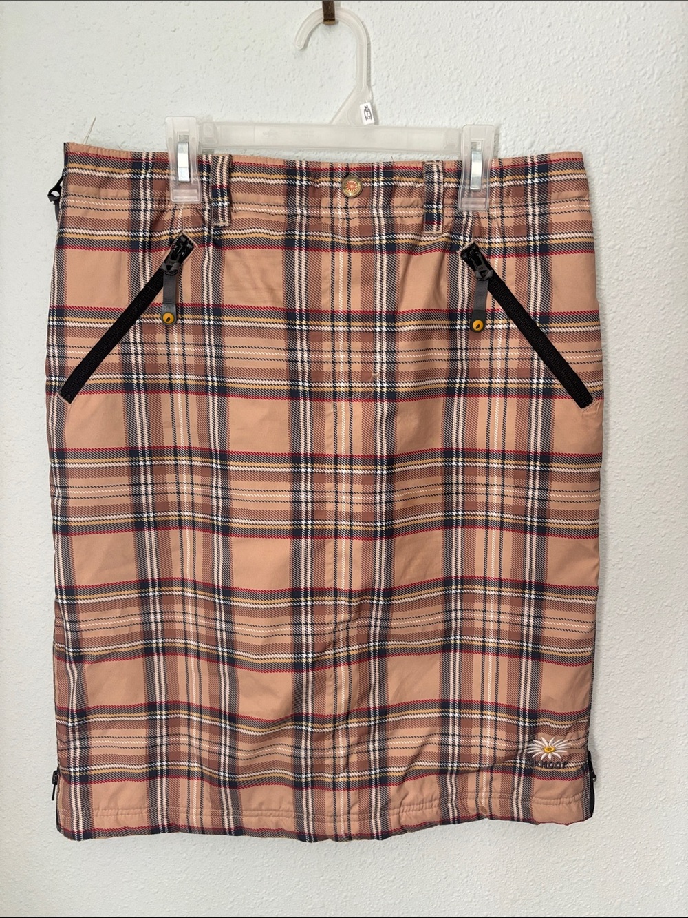 Skhoop Plaid Beige Snow Skirt